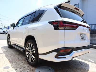 صورة 5 لـ 2025 Lexus LX