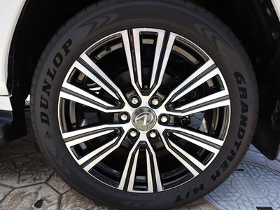 صورة مصغرة 45 لـ 2025 Lexus LX