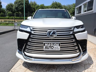 صورة 1 لـ 2025 Lexus LX