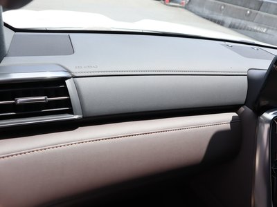 صورة مصغرة 72 لـ 2025 Lexus LX