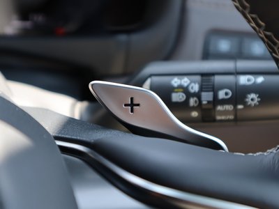 صورة مصغرة 42 لـ 2025 Lexus LX