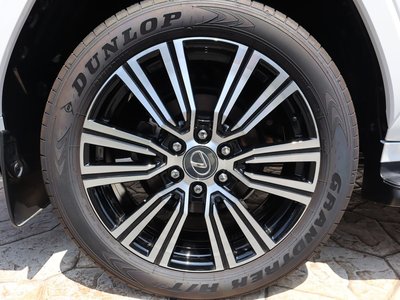 صورة مصغرة 48 لـ 2025 Lexus LX