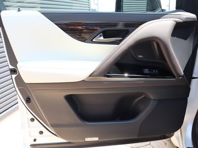 صورة مصغرة 63 لـ 2025 Lexus LX