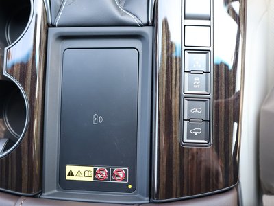 صورة مصغرة 39 لـ 2025 Lexus LX