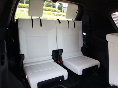 صورة مصغرة 57 لـ 2025 Lexus LX