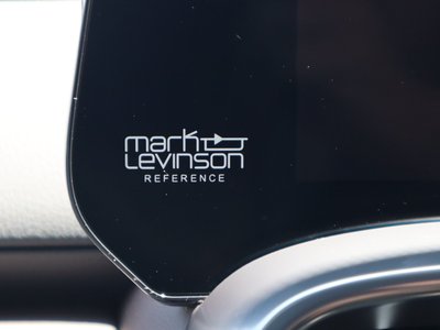 صورة 10 لـ 2025 Lexus LX
