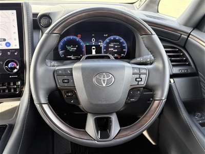 2025 Toyota ALPHARD — миниатюра 16