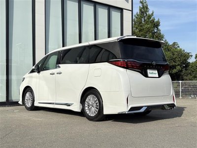 2025 Toyota ALPHARD — миниатюра 38