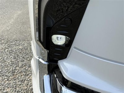 2025 Toyota ALPHARD — миниатюра 40