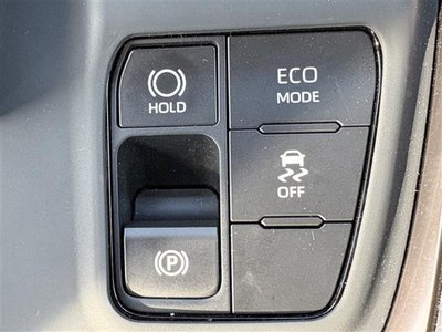 2025 Toyota ALPHARD — фото 10