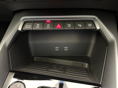 2025 AUDI RS3 SEDAN — миниатюра 22