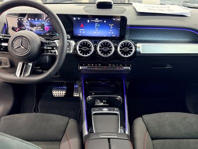 MERCEDES-BENZ GLB - 8