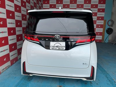 TOYOTA VELLFIRE - 5