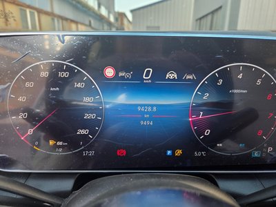 MERCEDES-BENZ GLC - 7