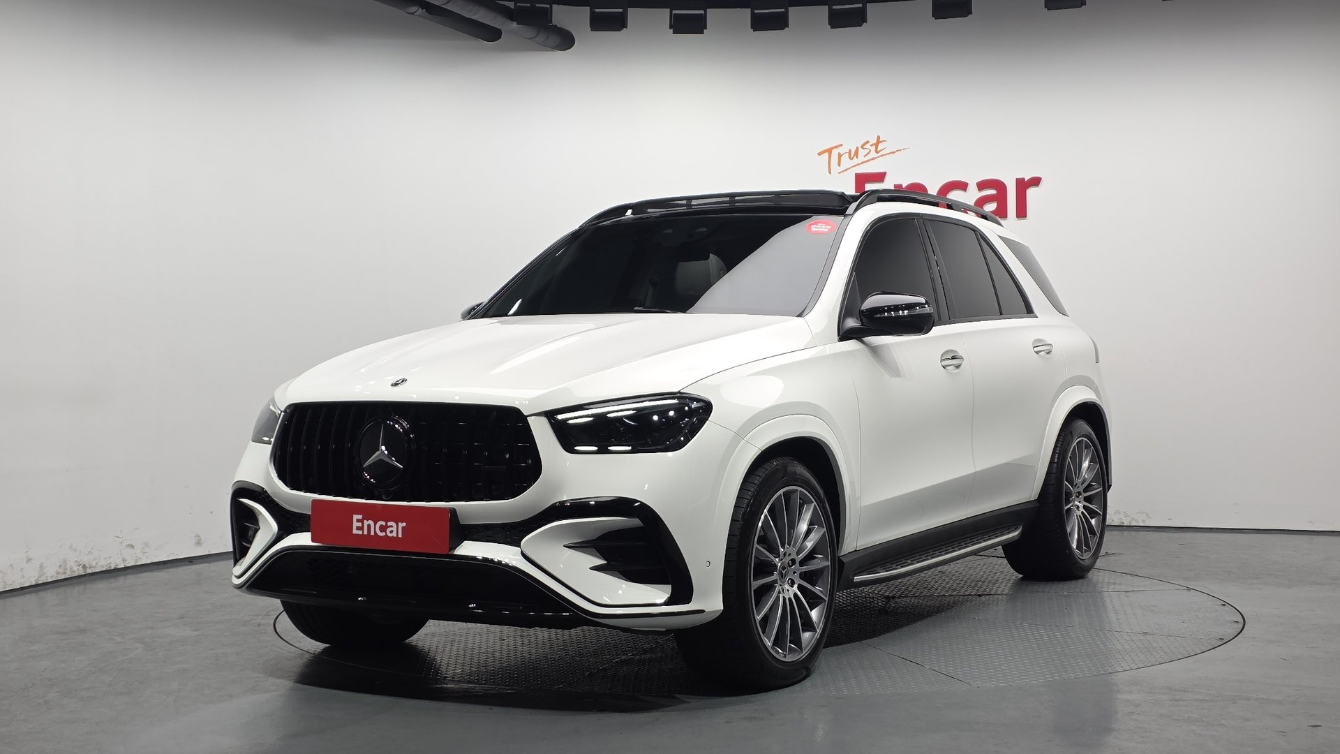 MERCEDES-BENZ GLE - View 1