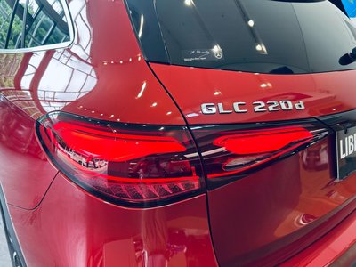 صورة مصغرة 18 لـ 2023 Mercedes-BENZ GLC