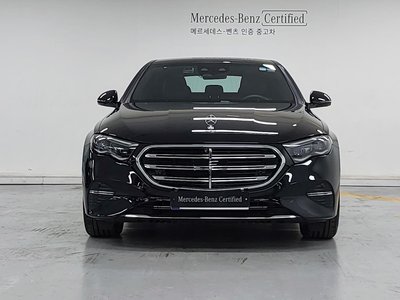 2025 Mercedes-BENZ E-CLASS 照片 2