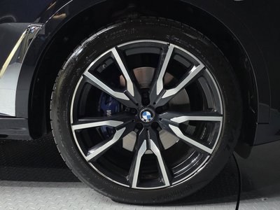 BMW X7 - 8