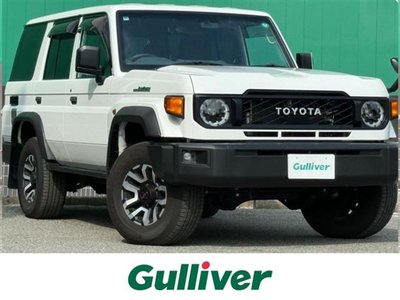 TOYOTA LAND CRUISER 70 - 1