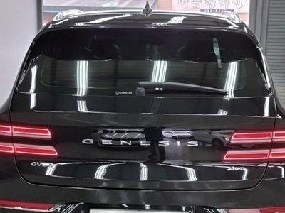 GENESIS GV80 - 3