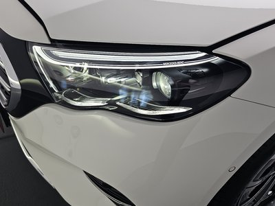 MERCEDES-BENZ E-CLASS - 9