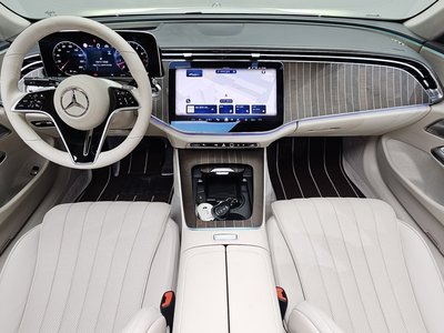 MERCEDES-BENZ E-CLASS - 5