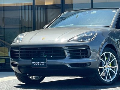 PORSCHE CAYENNE - 9