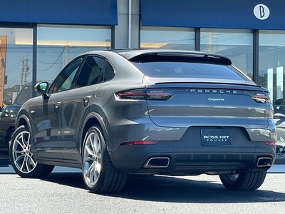 PORSCHE CAYENNE - 10
