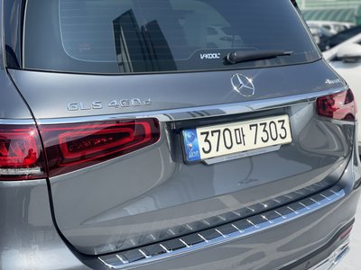MERCEDES-BENZ GLS - 7