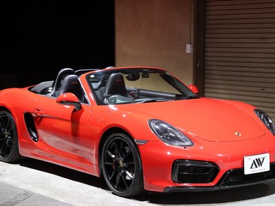 PORSCHE BOXSTER