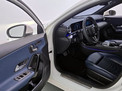 MERCEDES-BENZ A-CLASS - 10