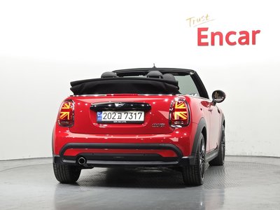 MINI CONVERTIBLE - 4
