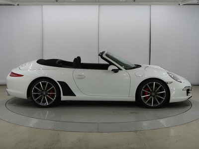 PORSCHE 911 CABRIOLET - 7