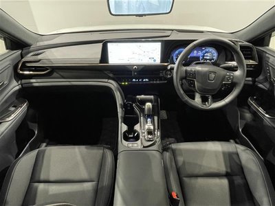 صورة 3 لـ 2024 Toyota CROWN CROSSOVER