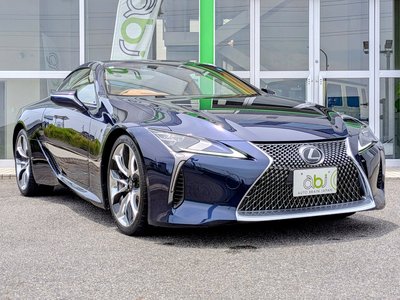 صورة 2 لـ 2023 Lexus LC
