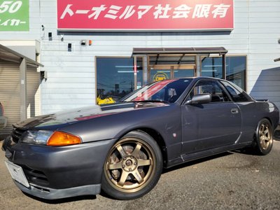 NISSAN SKYLINE GT-R