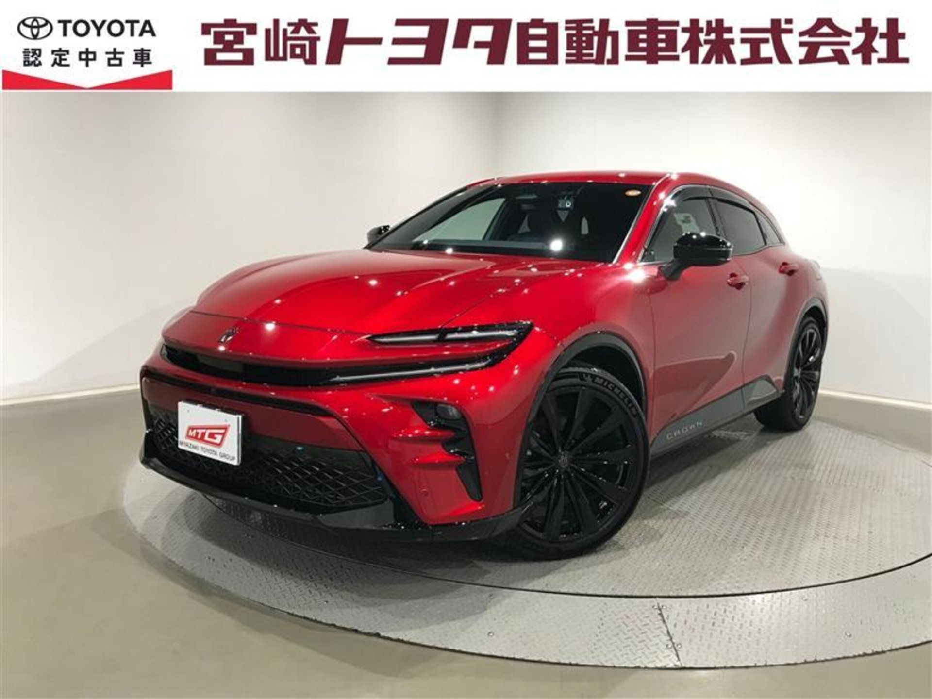 TOYOTA CROWN SPORT - View 1