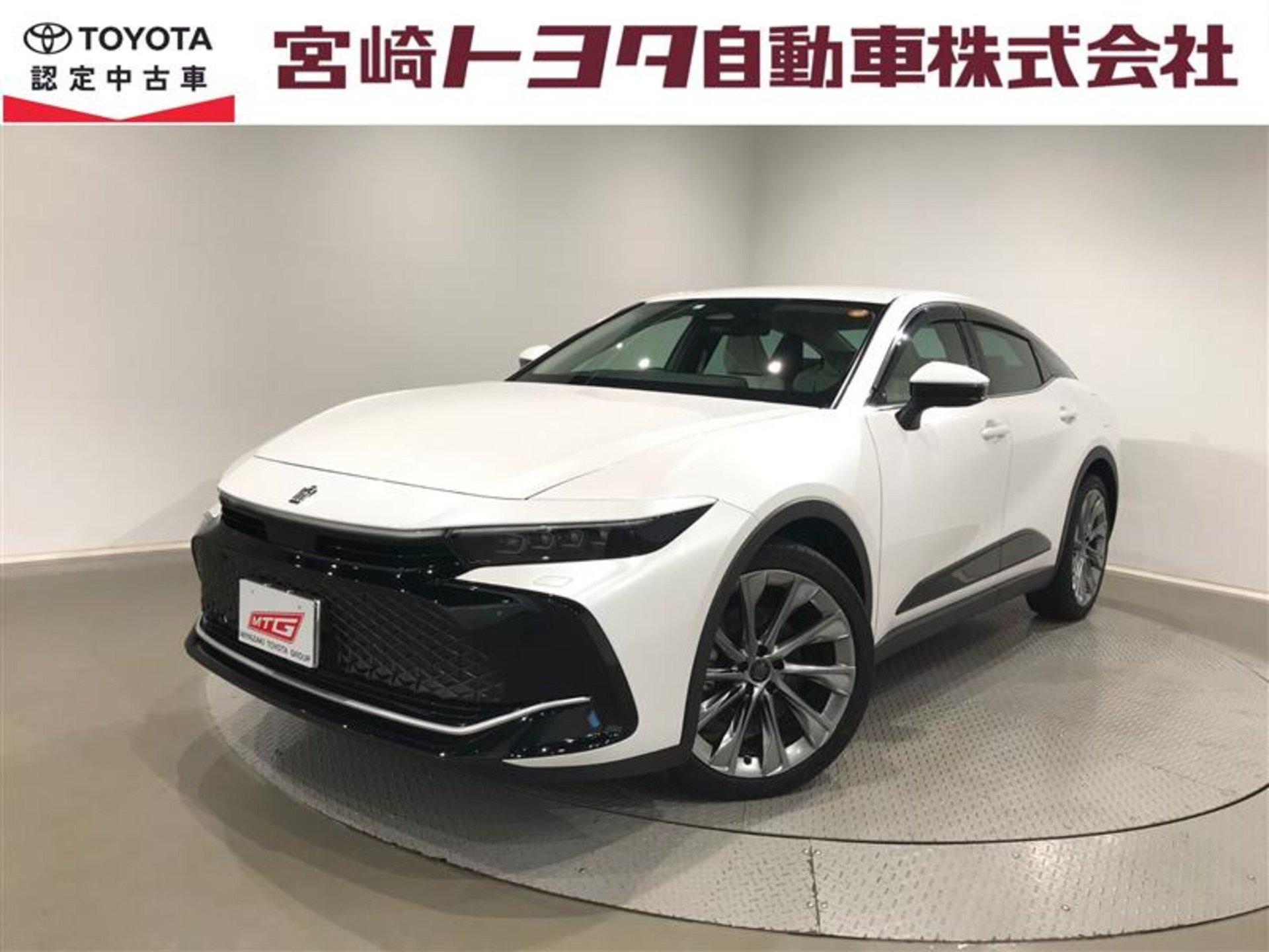 TOYOTA CROWN CROSSOVER - View 1