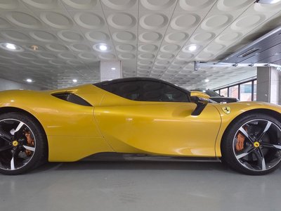 2022 Ferrari SF90 SPIDER 照片 6