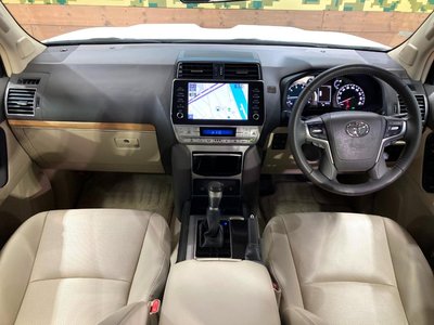 TOYOTA LAND CRUISER PRADO - 2