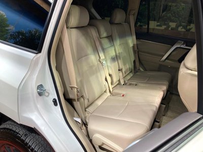 TOYOTA LAND CRUISER PRADO - 9