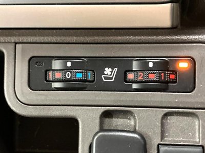 TOYOTA LAND CRUISER PRADO - 6