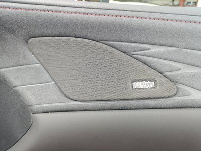 2024 Lexus RX — миниатюра 32