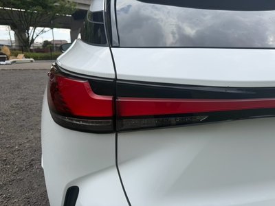 2023 Lexus RX — миниатюра 25