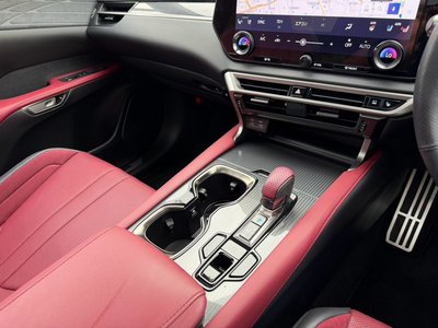 2023 Lexus RX — миниатюра 47