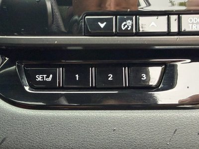 2023 Lexus RX — миниатюра 39