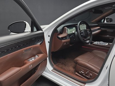 صورة 10 لـ 2024 Genesis G90