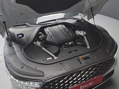 صورة 7 لـ 2024 Genesis G90