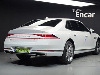 صورة 3 لـ 2024 Genesis G90