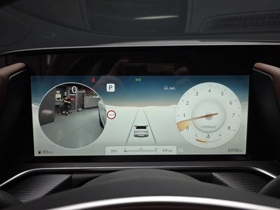 صورة 8 لـ 2024 Genesis G90